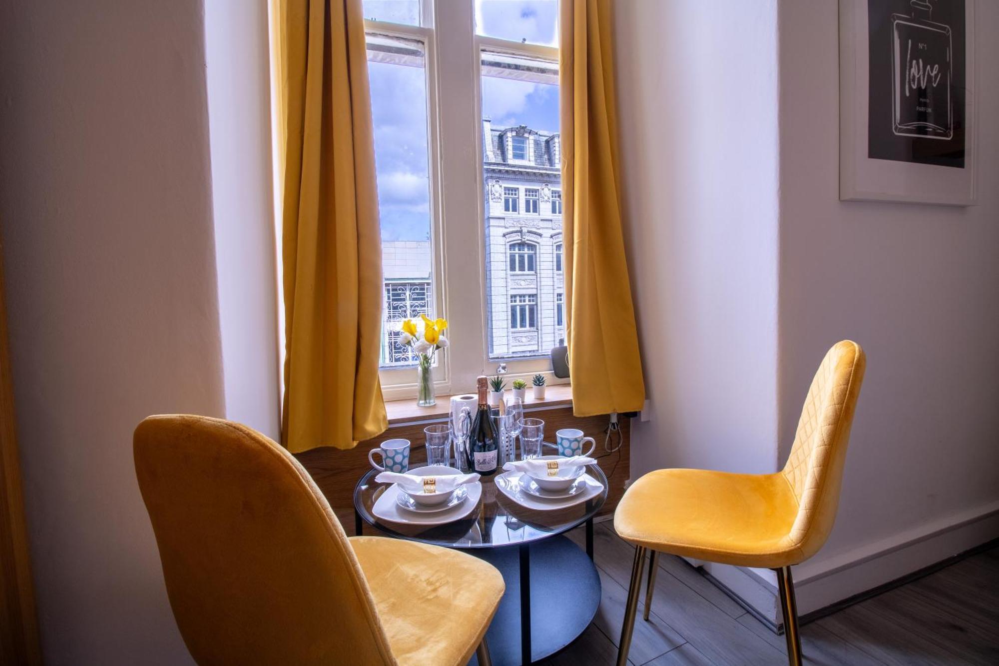 Spacious Studio Apartment On Oxford Street 9Gc Лондон Экстерьер фото